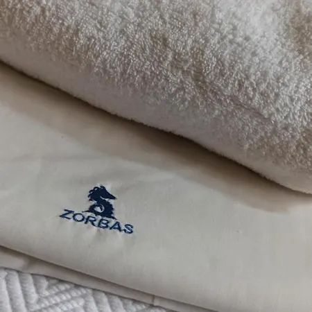 Zorbas Sand Aparthotel Flogita
